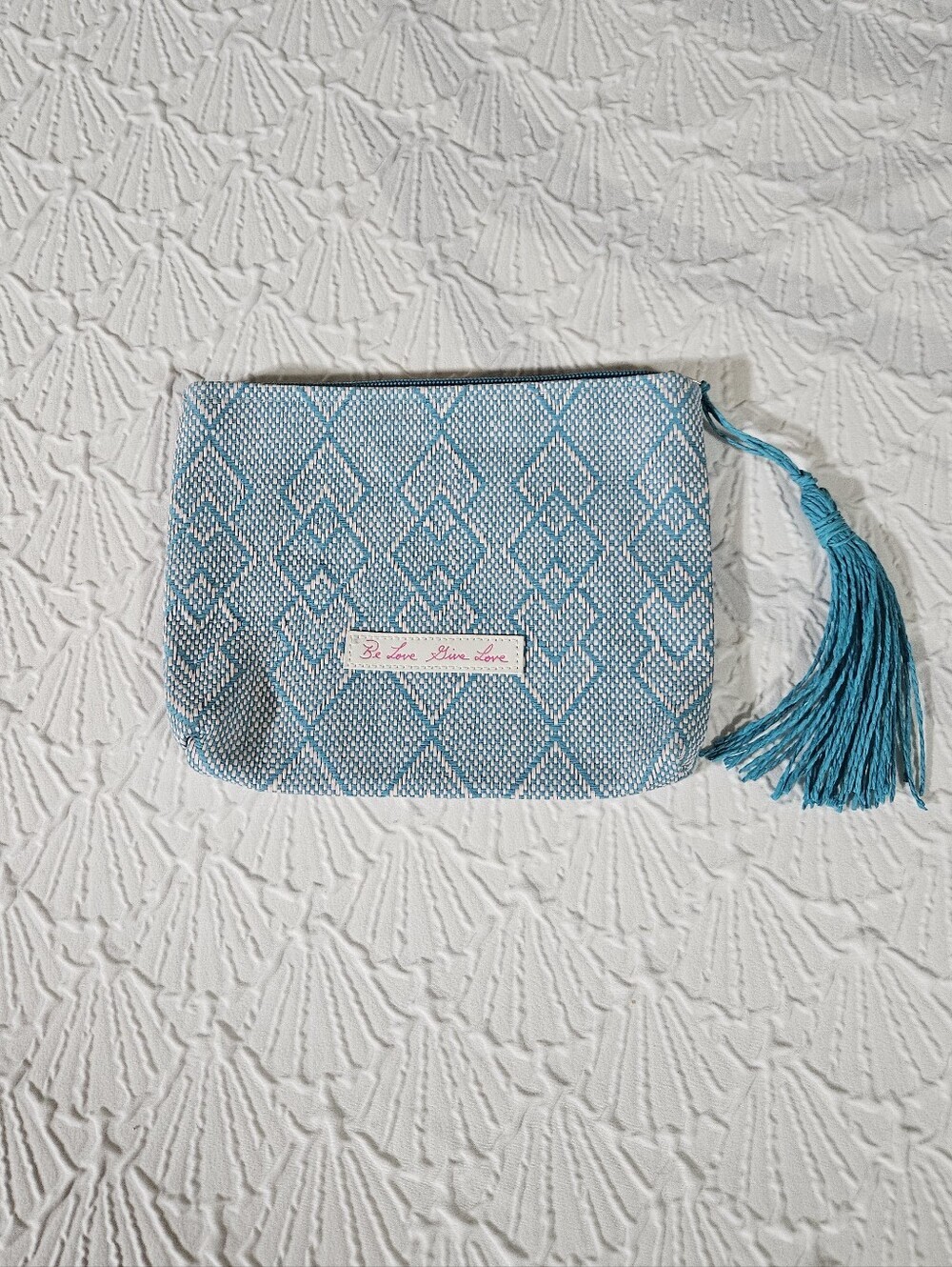Josie Maran Turquoise & White Geometric Woven Cosmetic Pouch W tasselZipper Pull